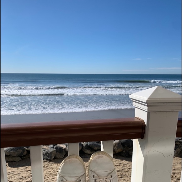 Meet your Posher, Joanna - Picture 1 of 1